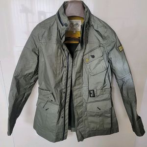 내셔널지오그래픽 스카치 자켓 여성 85 상태극상