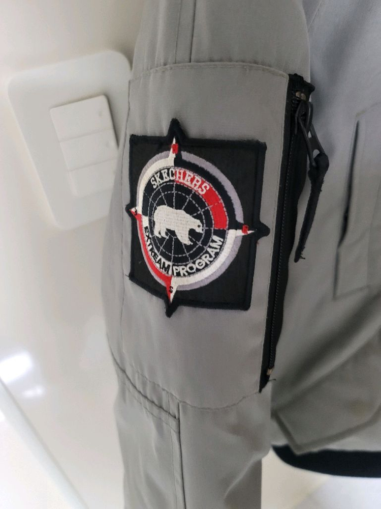 스케쳐스 덕다운 리얼라쿤퍼 봄버 90표기 95정사이즈 상태굿--3