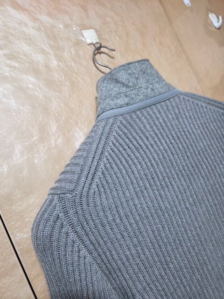 스톤아일랜드 정품 울 니트 터틀넥 거의새제품--2