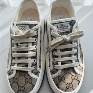 구찌 GG 스니커즈 베이지 에보니 GG 캔버스