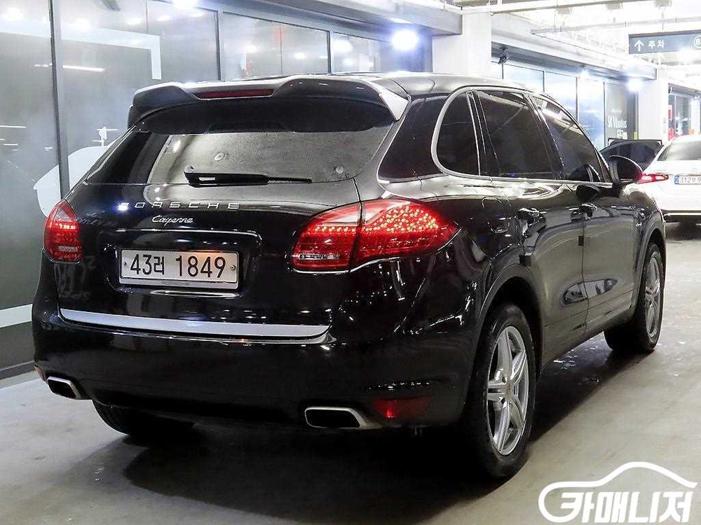[포르쉐]뉴 카이엔 3.0 디젤 플래티넘 에디션 (5인승) #2026년특가--3