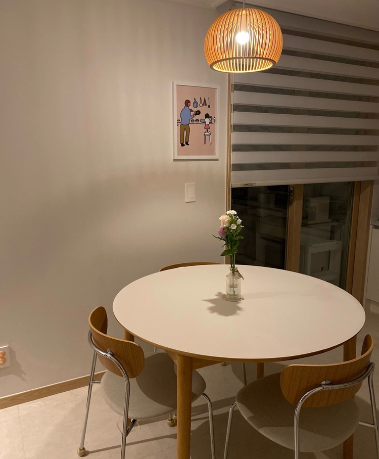 한샘 원목 원형 확장 식탁 테이블(2/8구매) 이미지