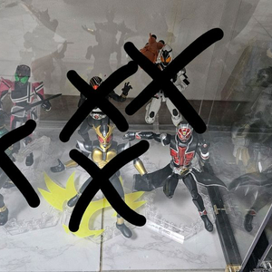 가면라이더 피규어라이즈 프라모델 가조립 팝니다.