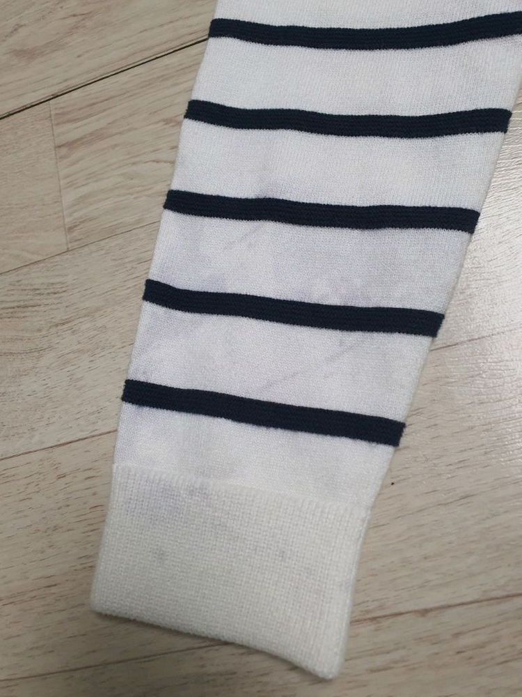 105 빈폴 니트 스웨터 집업 자켓 슬림핏 남105사이즈 깨끗해요 이미지