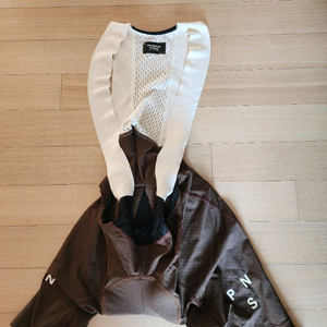 파노말 메커니즘 브라운 빕숏 M사이즈