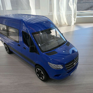 브루더 부르더 벤츠