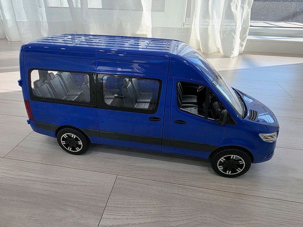 브루더 부르더 벤츠--1