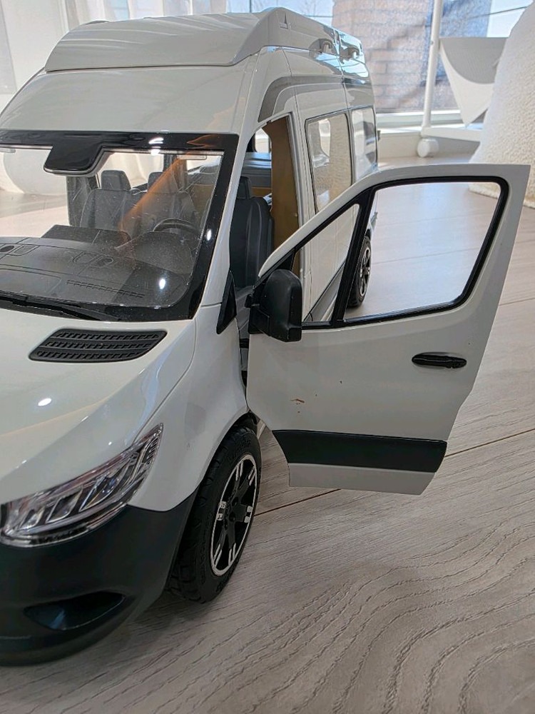 브루더 부르더 벤츠차--2