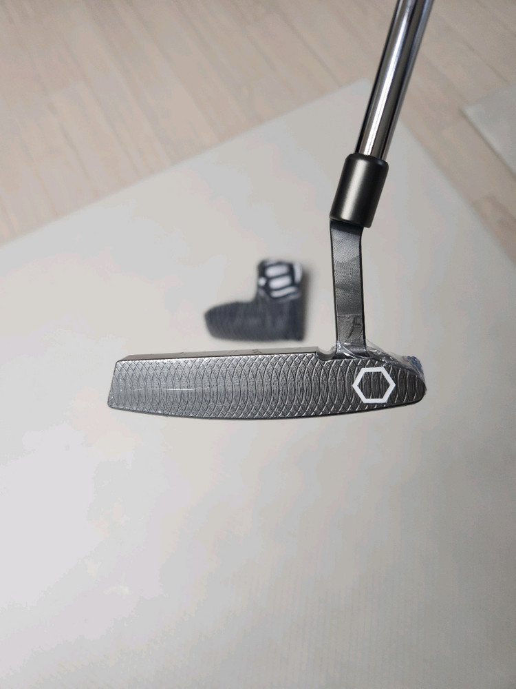 (미사용) 베티나르디 2022 BB8W 와이드 퍼터 34인치--2
