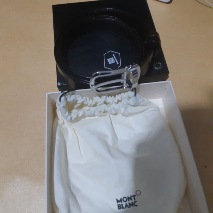 몽블랑 리버시블 레더 벨트 30mm 이미지