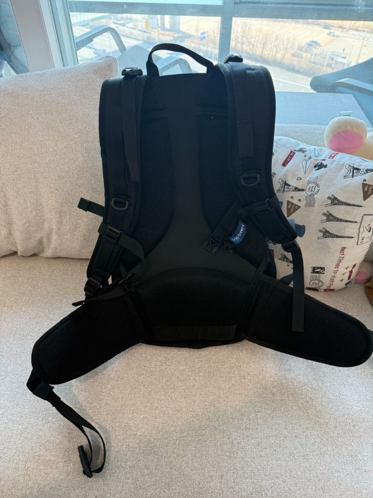 디스커버리 익스페디션 백팩 검정색 (미사용품)--1