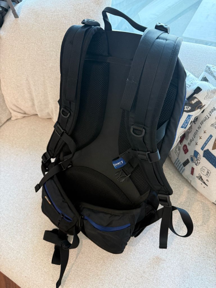 디스커버리 익스페디션 백팩 검정색 (미사용품)--2