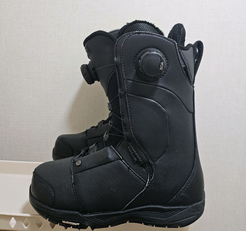 라이드 케이던스 1718 235사이즈 스노우보드부츠 이미지