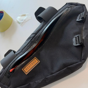 리스트랩 small 프레임백