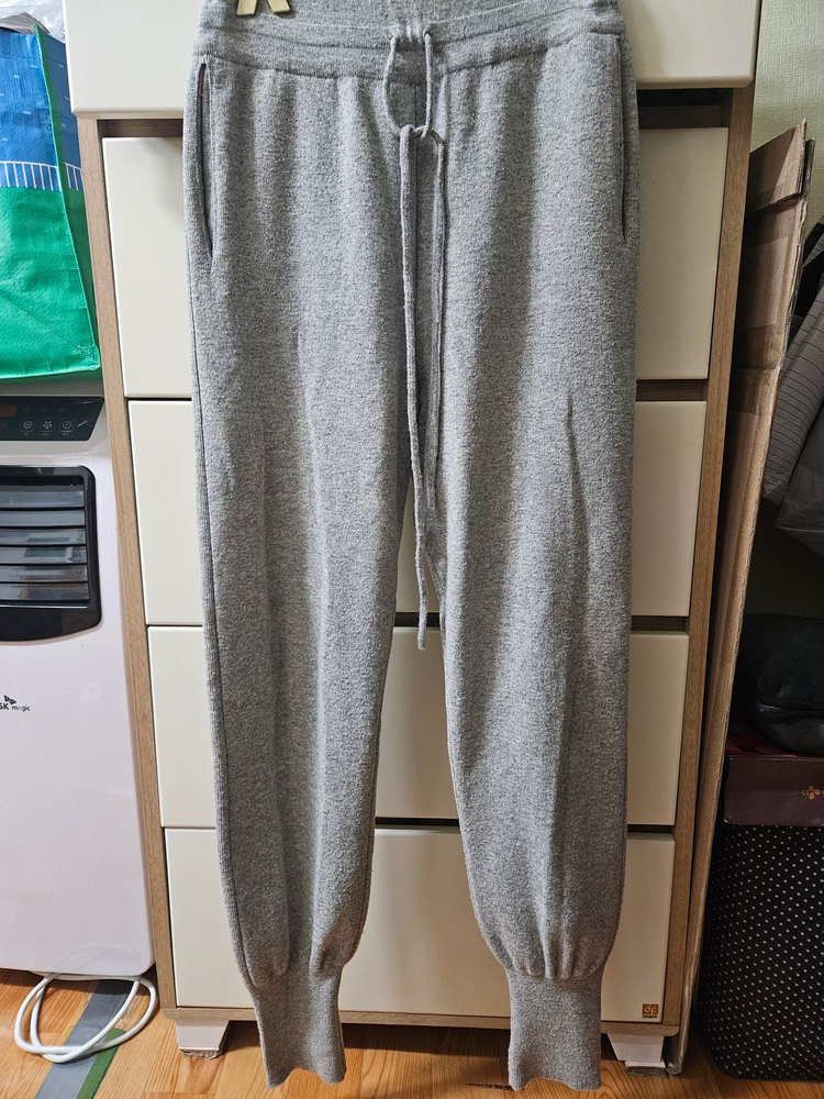 플램 니트 조거팬츠--2