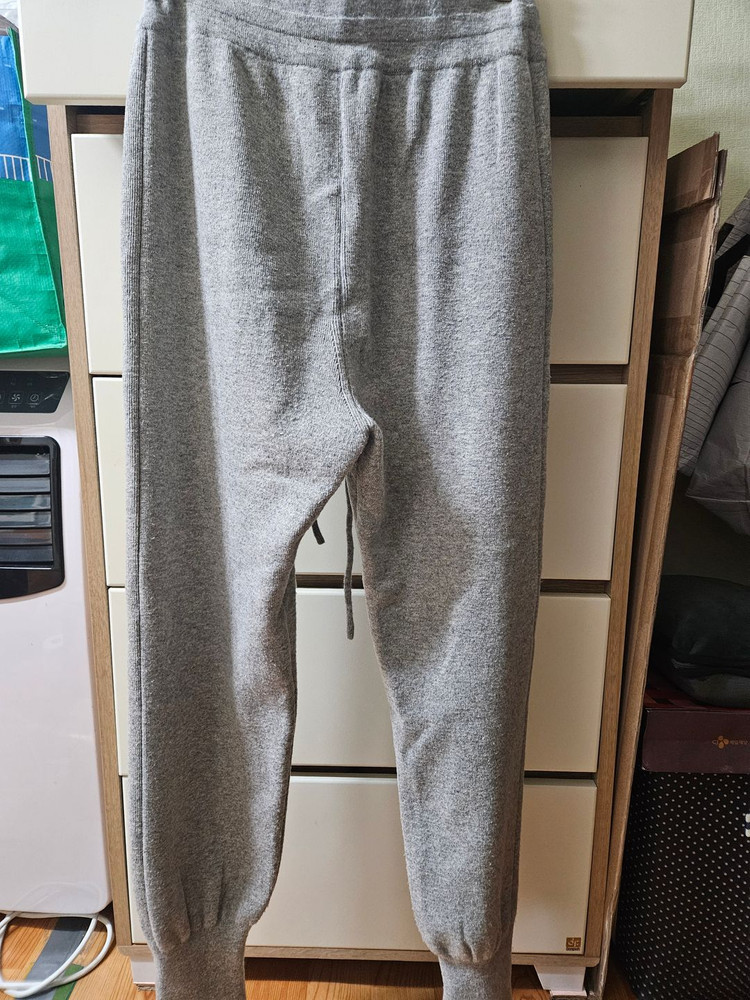 플램 니트 조거팬츠--4