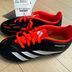 새상품) 아디다스 프레데터 주니어 유아 축구화 풋살화 190