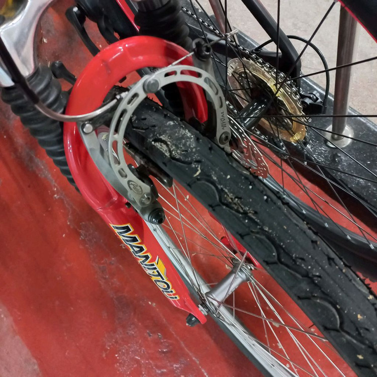 주행중인 상태좋은 00년식 올드 빈티지 mtb 자전거--4