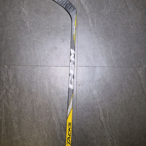CCM Super Tacks 아이스하키 스틱 레프트