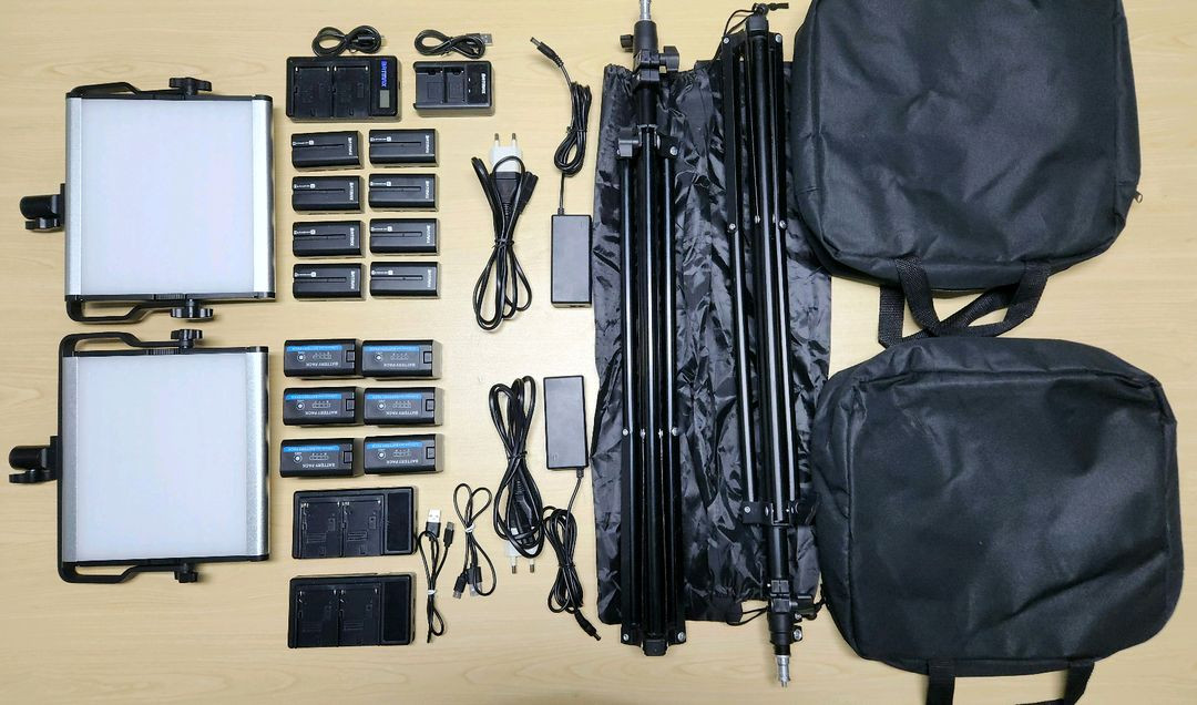 L4500 LED 전원, 배터리 조명, 디머블 ~5600K, 메탈 패널 스튜디오, 야외 삼각대 2셋, 배터리14개--0