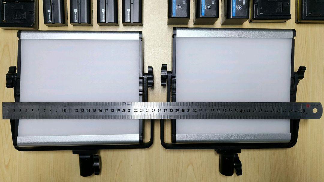 L4500 LED 전원, 배터리 조명, 디머블 ~5600K, 메탈 패널 스튜디오, 야외 삼각대 2셋, 배터리14개--3