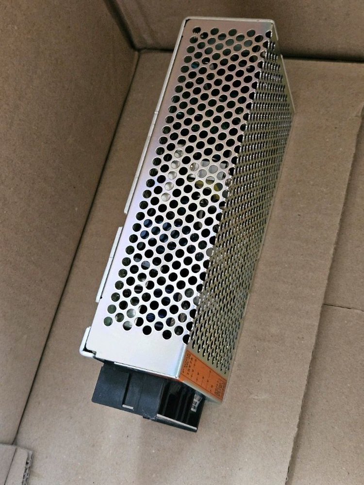 코셀 COSEL SMPS P100E-15 전원 공급 장치 100 100W 15V 7A 새제품--2