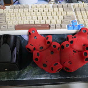 VR 베이스테이션2.0 트래커3.0 팝니다