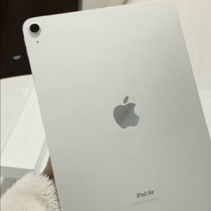 아이패드 에어 5 스타라이트 삽니다