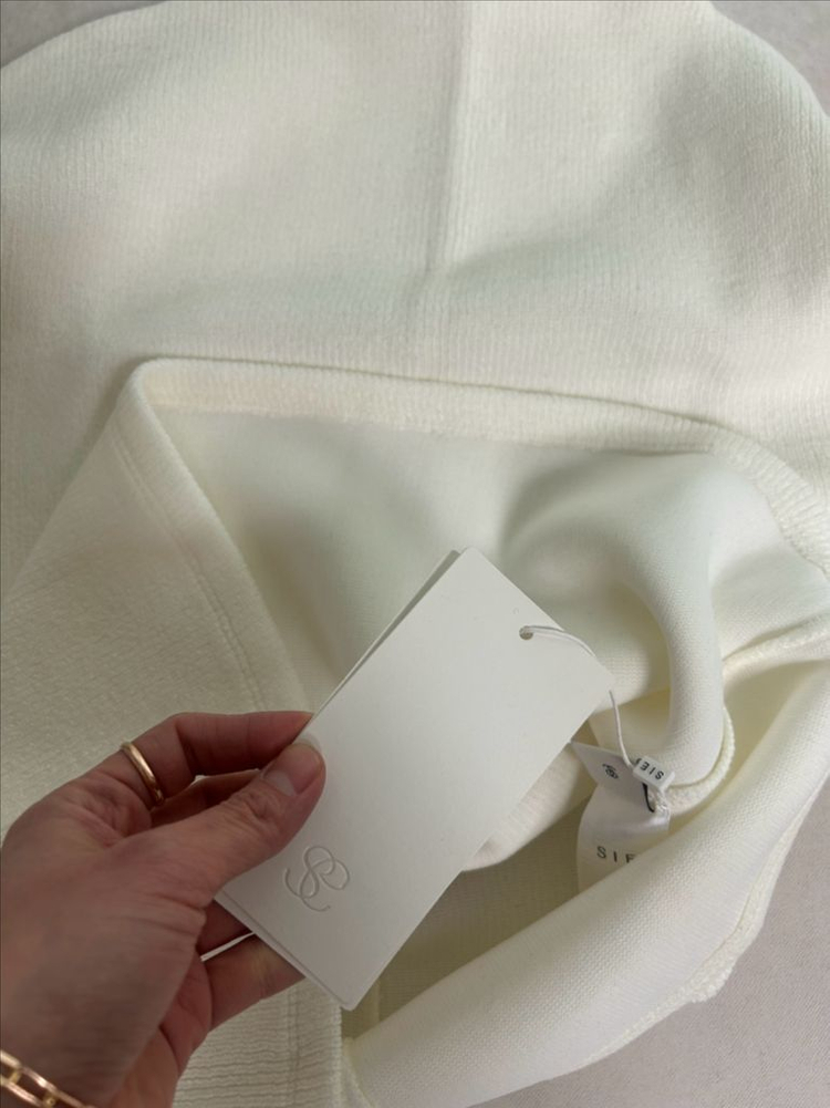 (택채새제품)시에 조앤하프넥 슬리브리스--5