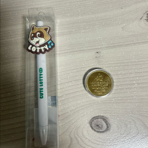롯데월드 로티 캐릭터 볼펜 기념 메달 이미지