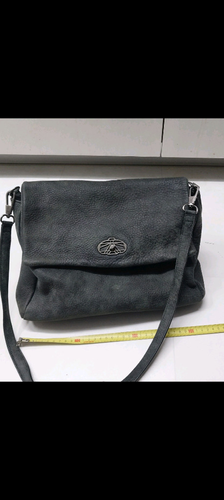 DECKE 덱케 천연가죽 소재의 투웨이 백--3