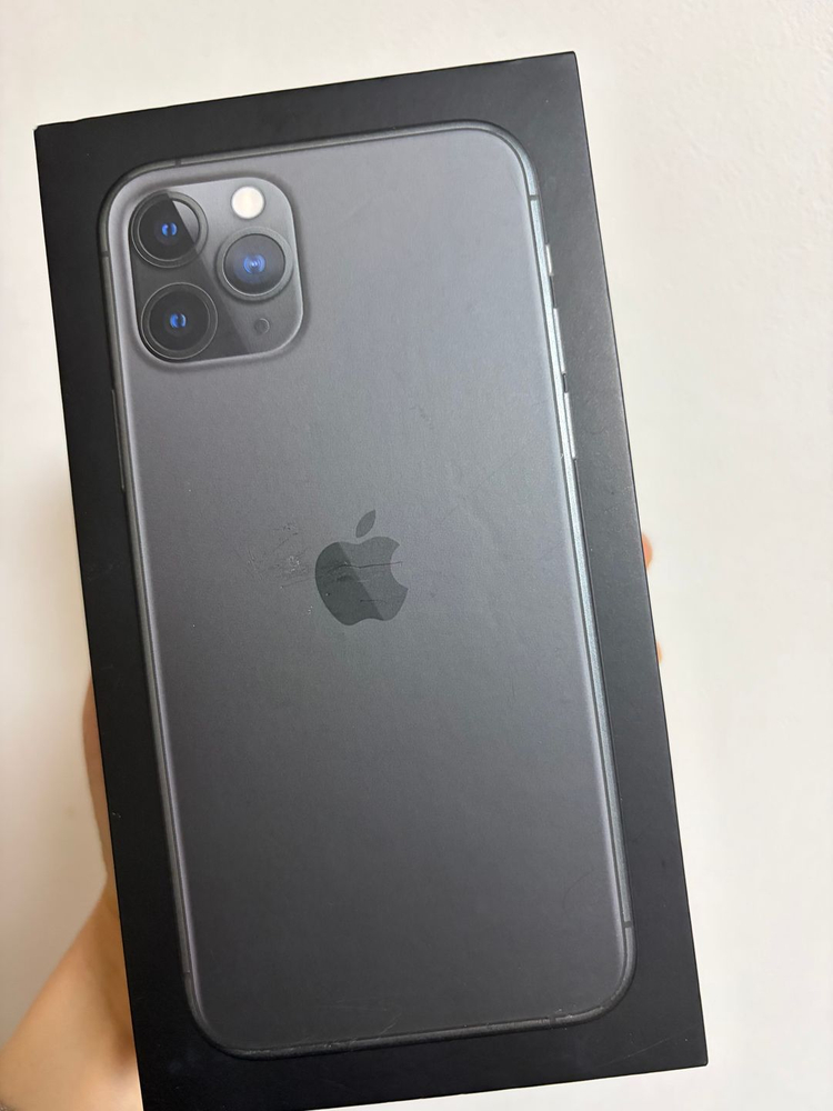 아이폰 11pro 64GB 사진 무음--1