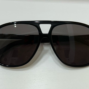 생로랑 선글라스