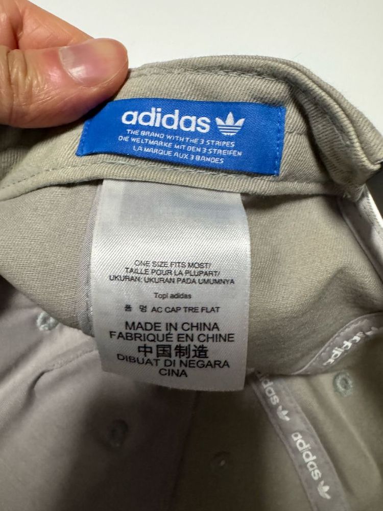 아디다스 오리지널 클래식 볼캡 모자 베이지--4