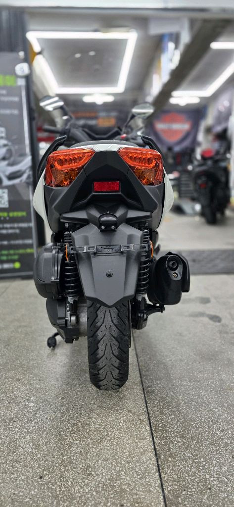 21년 야마하 xmax300 짱짱한거 팔아요--5