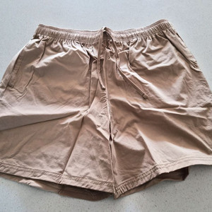 (새상품)베이지 남성 스판 반바지 XL