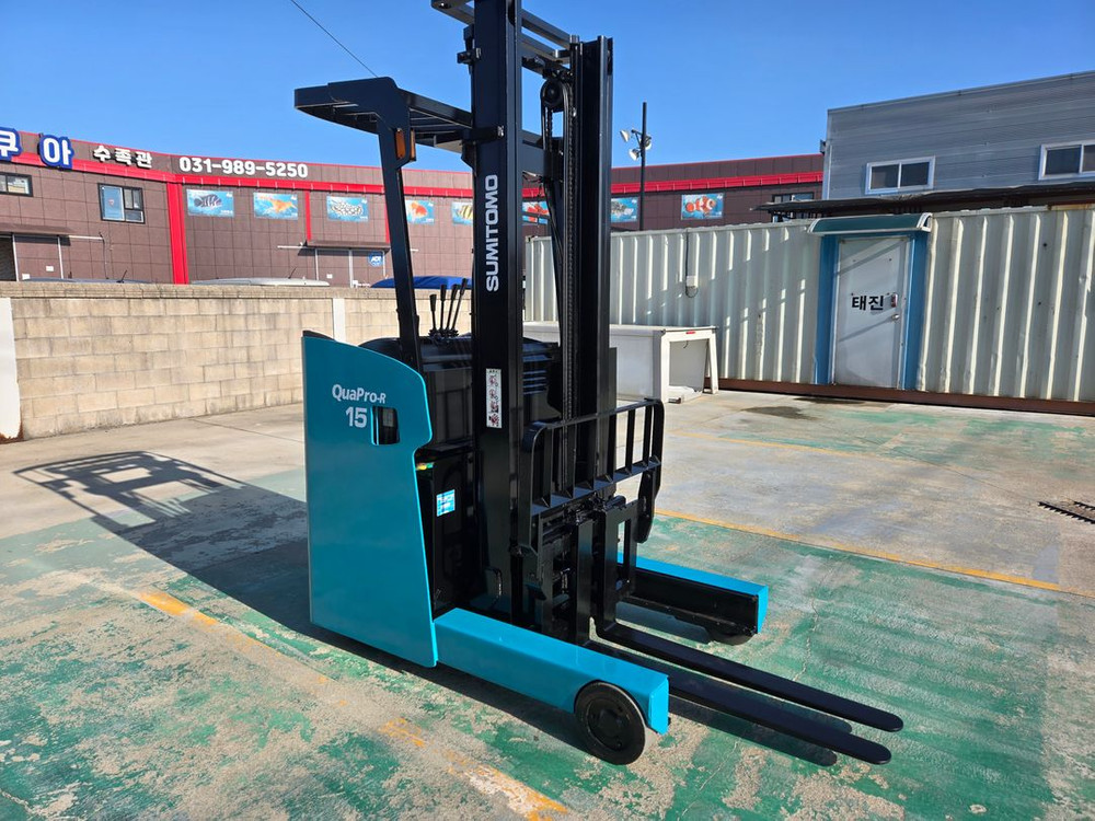 [지게차 특가판매] 스미토모 1.5톤 입승식 전동지게차 사이드쉬프트 이미지