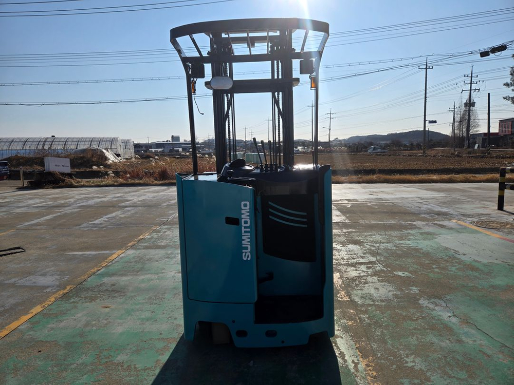 [지게차 특가판매] 스미토모 1.5톤 입승식 전동지게차 사이드쉬프트 이미지