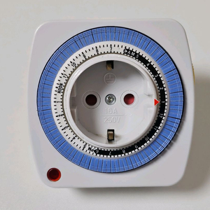 24시간 절전형 타이머 타임스위치 콘센트