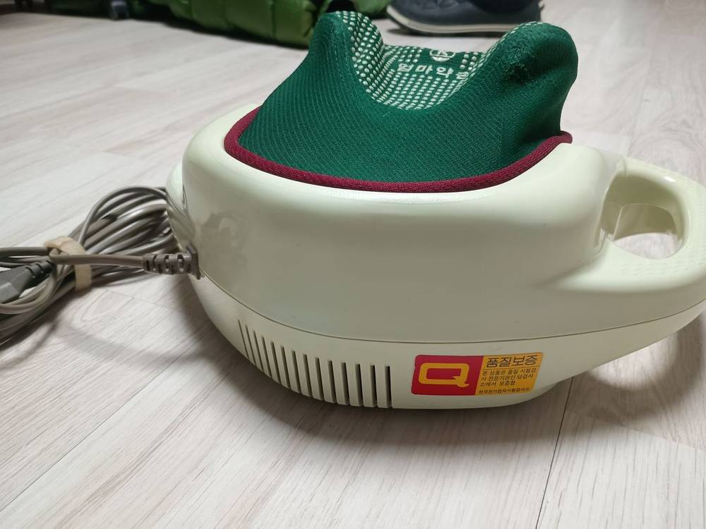 엄마손 마사지기 안마기 (목 어깨 등마사지기)--2