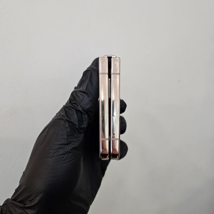 갤럭시Z플립4 256기가 골드 (무잔상) / 0214--3