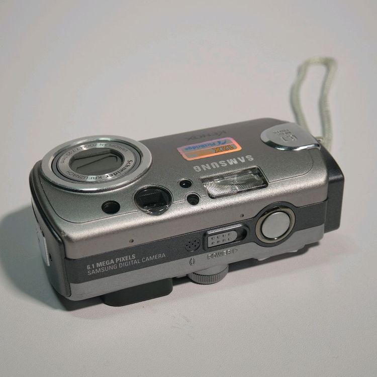 삼성 케녹스 V6 디지털 카메라 이미지