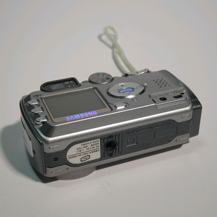 삼성 케녹스 V6 디지털 카메라 이미지