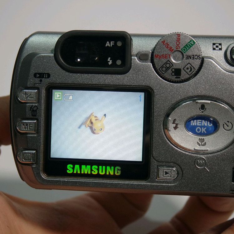 삼성 케녹스 V6 디지털 카메라 이미지
