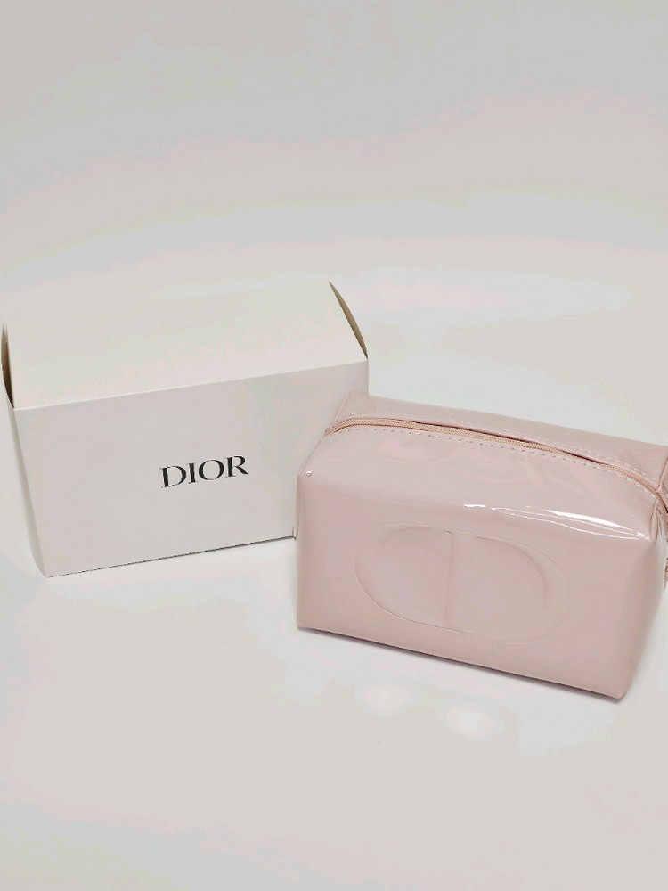 디올 핑크 에나멜 파우치 (정품 / 새상품 / 박스 포함)--0
