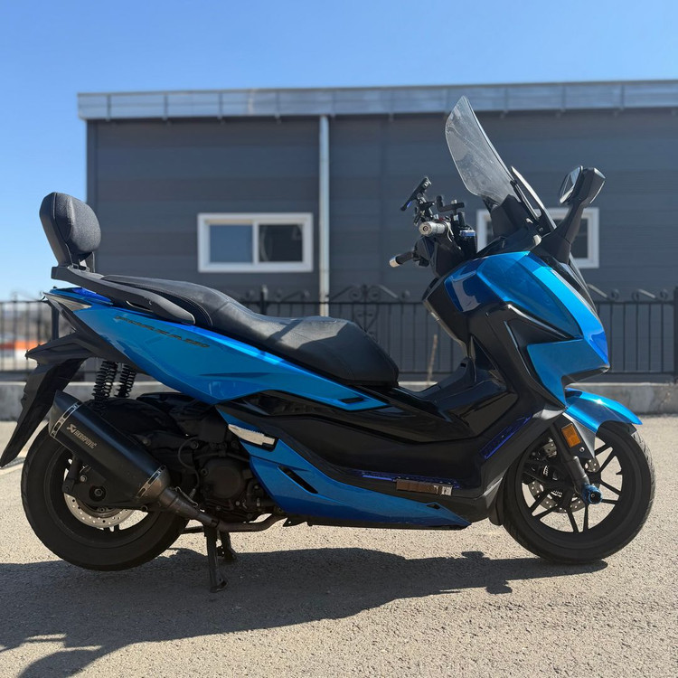 혼다 포르자350 22년식 아크라포빅 구변o 준튜닝 저렴하게 판매합니다--1