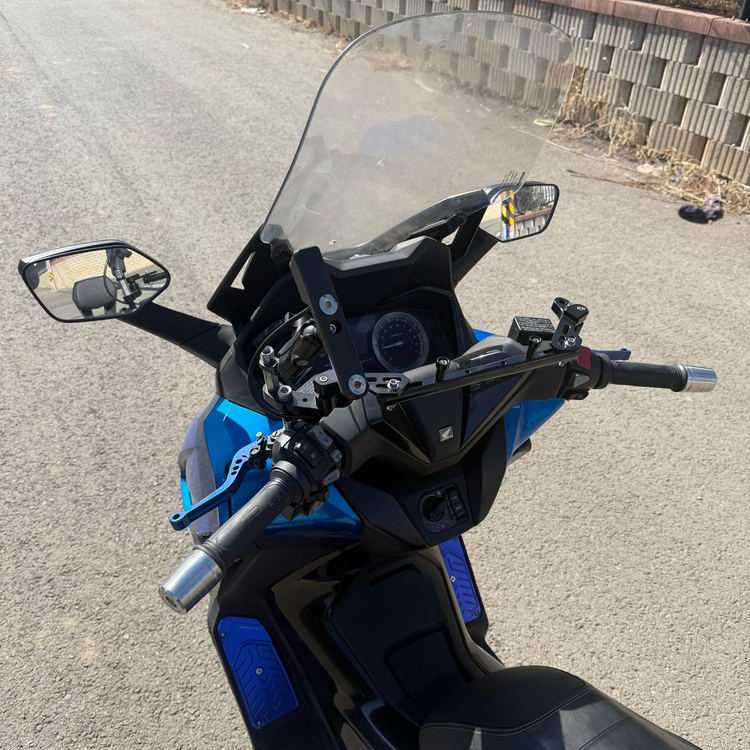 혼다 포르자350 22년식 아크라포빅 구변o 준튜닝 저렴하게 판매합니다--8