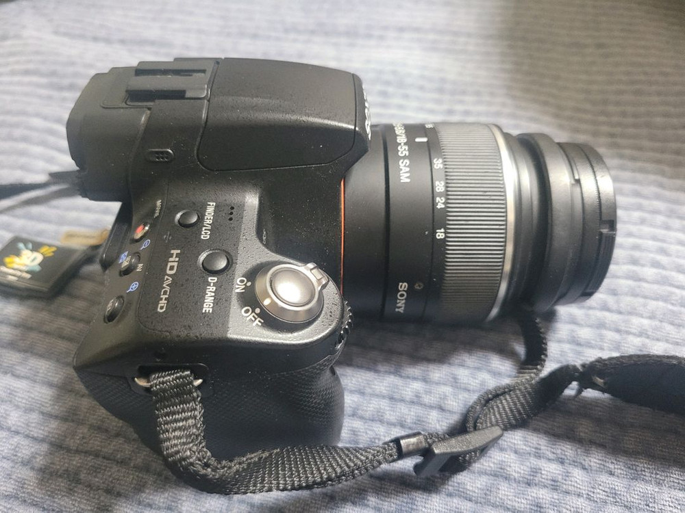 소니 SLT-A55V DSLR 카메라와 렌즈 세트 판매합니다 이미지