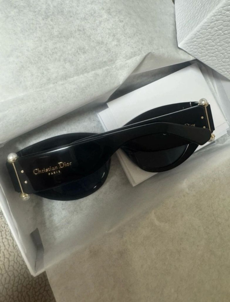 25년 신상) 85만구매 디올 트라이벌 선글라스--3