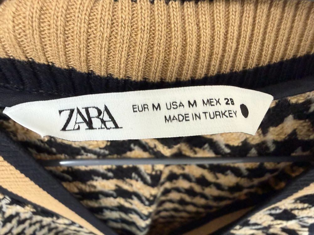 자라 니트 베스트 팝니다--2